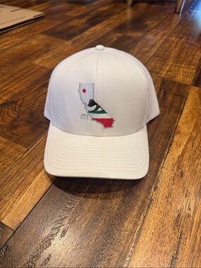 Travis Mathew The STATER 3.0 hat